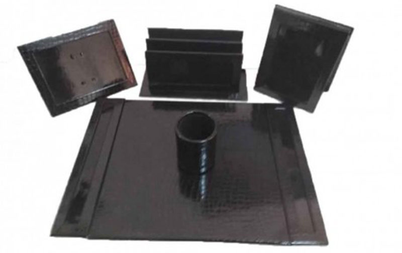 GARNITURE DE BUREAU CROCO 5 PIECES