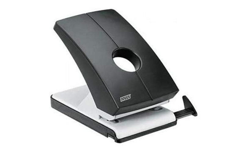 PERFORATRICE NOVUS B240 NOIR
